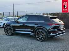 Audi Q4 e-tron S line 40 S line SUV 5dr Electric Auto 82kWh (204 ps) 