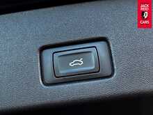 Audi Q4 e-tron S line 40 S line SUV 5dr Electric Auto 82kWh (204 ps) 