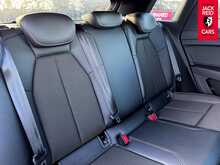 Audi Q4 e-tron S line 40 S line SUV 5dr Electric Auto 82kWh (204 ps) 