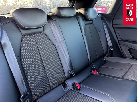 40 S line SUV 5dr Electric Auto 82kWh (204 ps)