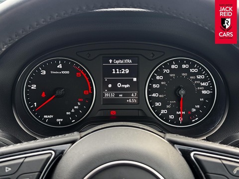 1.6 TDI 30 Sport SUV 5dr Diesel Manual Euro 6 (s/s) (116 ps)