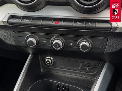 1.6 TDI 30 Sport SUV 5dr Diesel Manual Euro 6 (s/s) (116 ps)