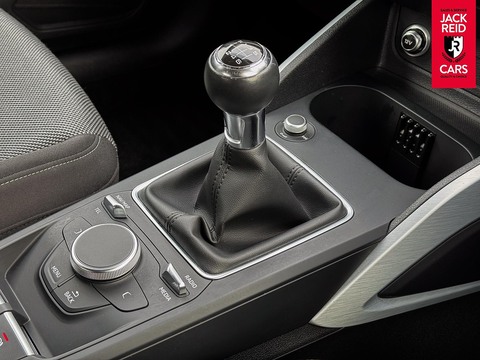 1.6 TDI 30 Sport SUV 5dr Diesel Manual Euro 6 (s/s) (116 ps)