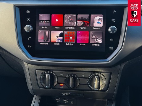 1.0 TSI SE Technology Hatchback 5dr Petrol Manual Euro 6 (s/s) GPF (95 ps)