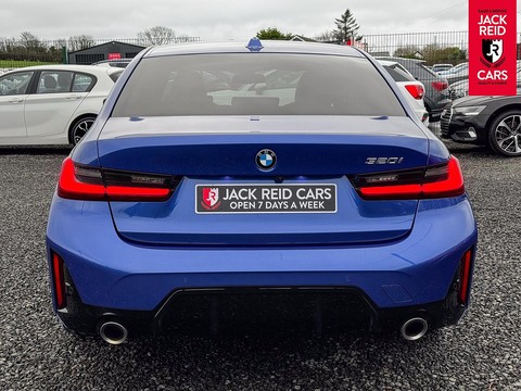 2.0 320i M Sport Saloon 4dr Petrol Auto Euro 6 (s/s) (184 ps)