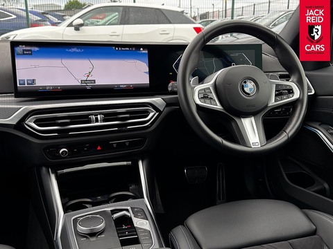 2.0 320i M Sport Saloon 4dr Petrol Auto Euro 6 (s/s) (184 ps)