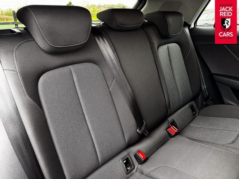 1.0 TFSI 30 Sport SUV 5dr Petrol Manual Euro 6 (s/s) (110 ps)