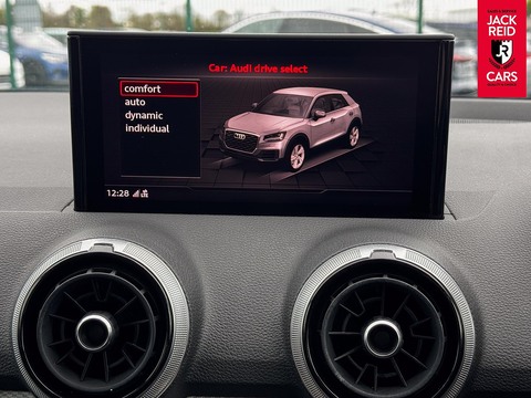 1.0 TFSI 30 Sport SUV 5dr Petrol Manual Euro 6 (s/s) (110 ps)