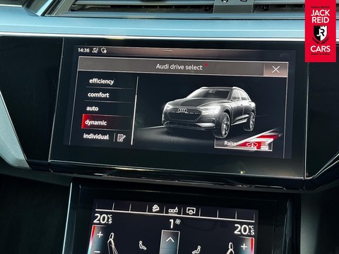 55 Launch Edition SUV 5dr Electric Auto quattro 95kWh (408 ps)