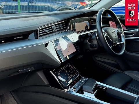 55 Launch Edition SUV 5dr Electric Auto quattro 95kWh (408 ps)