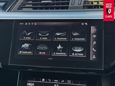 50 Sport SUV 5dr Electric Auto quattro 95kWh (11kW Charger) (340 ps)