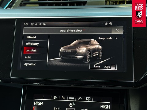 50 Sport SUV 5dr Electric Auto quattro 95kWh (11kW Charger) (340 ps)