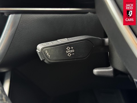 2.0 TDI 40 Sport Saloon 4dr Diesel S Tronic Euro 6 (s/s) (204 ps)