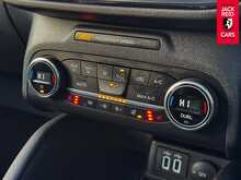 Ford Kuga EcoBlue ST-Line X Edition 2.0 EcoBlue ST-Line X Edition SUV 5dr Diesel Auto AWD Euro 6 (s/s) (190 ps) 