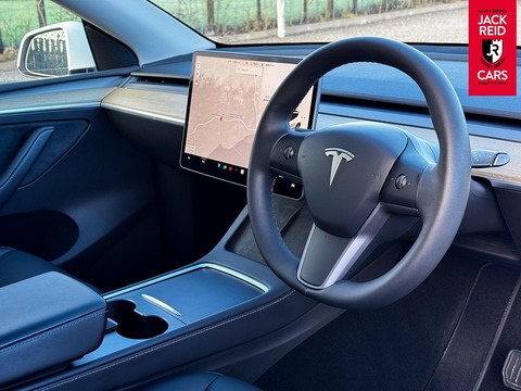 SUV 5dr Electric Auto RWD (346 ps)