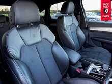 Audi Q5 TDI S line 2.0 TDI 40 S line Sportback 5dr Diesel S Tronic quattro Euro 6 (s/s) (204 ps) 