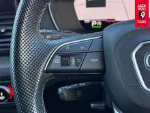 Audi Q5 TDI S line 2.0 TDI 40 S line Sportback 5dr Diesel S Tronic quattro Euro 6 (s/s) (204 ps) 