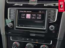 Volkswagen Golf TDI BlueMotion Tech R-Line Edition TDI BlueMotion Tech R-Line Edition Hatchback 2.0 Manual Diesel 