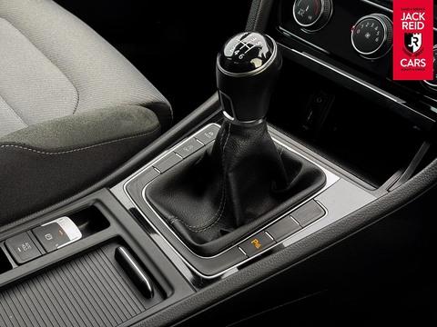 TDI BlueMotion Tech R-Line Edition Hatchback 2.0 Manual Diesel