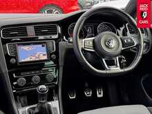 Volkswagen Golf TDI BlueMotion Tech R-Line Edition TDI BlueMotion Tech R-Line Edition Hatchback 2.0 Manual Diesel 