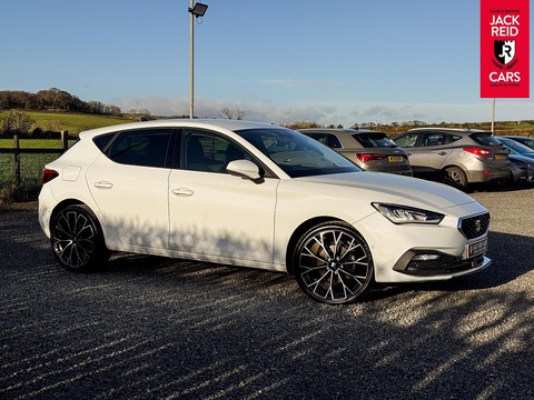 1.0 TSI EVO SE Dynamic Hatchback 5dr Petrol Manual Euro 6 (s/s) (110 ps)