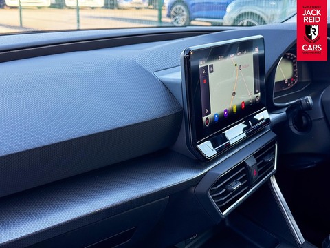 1.0 TSI EVO SE Dynamic Hatchback 5dr Petrol Manual Euro 6 (s/s) (110 ps)