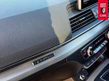 Audi Q5 TDI S line 2.0 TDI 40 S line SUV 5dr Diesel S Tronic quattro Euro 6 (s/s) (190 ps) 