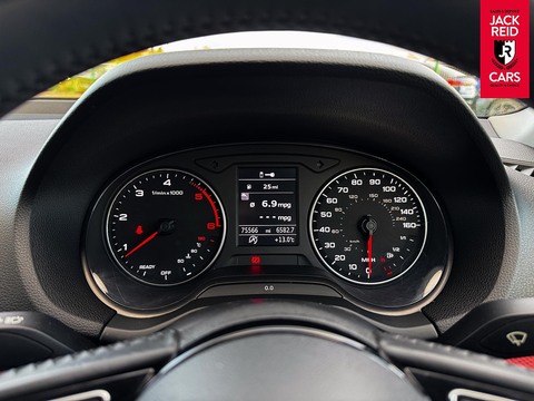 1.6 TDI 30 Sport SUV 5dr Diesel Manual Euro 6 (s/s) (116 ps)