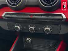 Audi Q2 TDI Sport 1.6 TDI 30 Sport SUV 5dr Diesel Manual Euro 6 (s/s) (116 ps) 