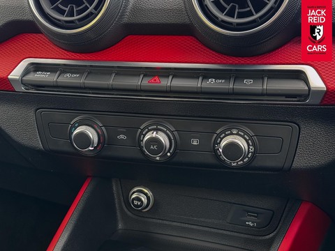 1.6 TDI 30 Sport SUV 5dr Diesel Manual Euro 6 (s/s) (116 ps)