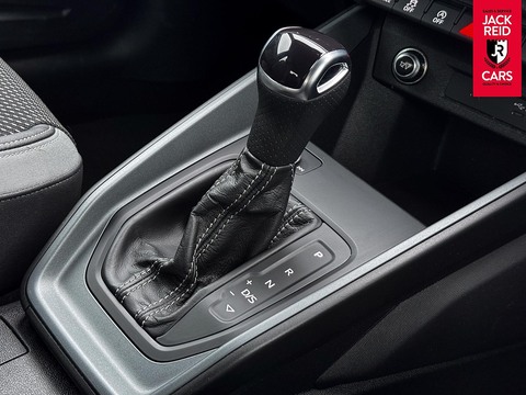 1.0 TFSI 30 S line Sportback 5dr Petrol S Tronic Euro 6 (s/s) (110 ps)