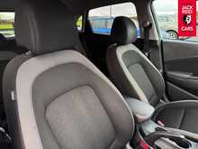 Hyundai KONA T-GDi Premium 1.0 T-GDi Premium SUV 5dr Petrol Manual Euro 6 (s/s) (120 ps) 