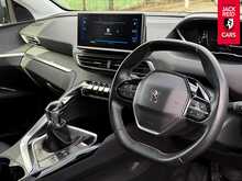 Peugeot 3008 BlueHDi Allure Premium BlueHDi Allure Premium SUV 1.5 Manual Diesel 