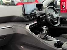 Peugeot 3008 BlueHDi Allure Premium BlueHDi Allure Premium SUV 1.5 Manual Diesel 