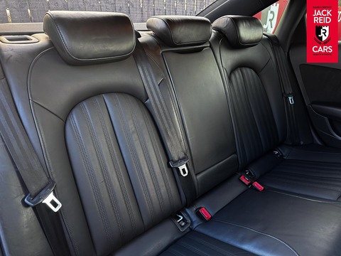 2.0 TDI ultra Black Edition Saloon 4dr Diesel Manual Euro 6 (s/s) (190 ps)