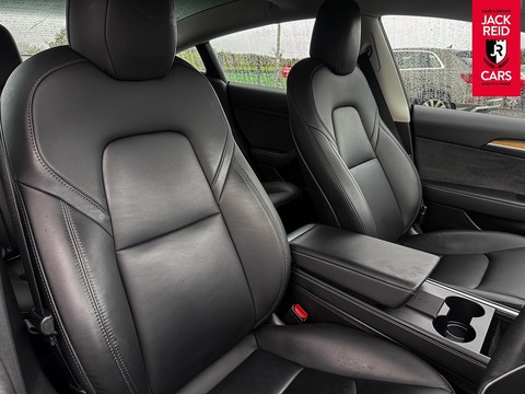 (Dual Motor) Long Range Saloon 4dr Electric Auto 4WDE (346 ps)