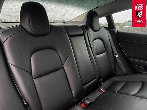 (Dual Motor) Long Range Saloon 4dr Electric Auto 4WDE (346 ps)