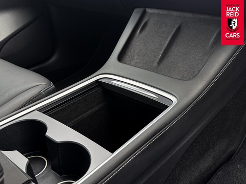 (Dual Motor) Long Range Saloon 4dr Electric Auto 4WDE (346 ps)