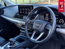 Audi Q5 TDI Sport 2.0 TDI 40 Sport SUV 5dr Diesel S Tronic quattro Euro 6 (s/s) (204 ps) 