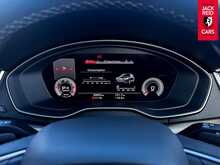 Audi Q5 TDI Sport 2.0 TDI 40 Sport SUV 5dr Diesel S Tronic quattro Euro 6 (s/s) (204 ps) 