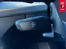 Audi Q5 TDI Sport 2.0 TDI 40 Sport SUV 5dr Diesel S Tronic quattro Euro 6 (s/s) (204 ps) 