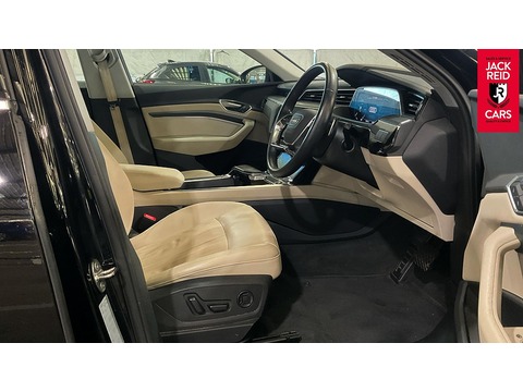 50 Technik SUV 5dr Electric Auto quattro 71.2kWh (11kW Charger) (313 ps)