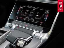 Audi A6 Saloon TDI S line 2.0 TDI 40 S line Saloon 4dr Diesel S Tronic Euro 6 (s/s) (204 ps) 