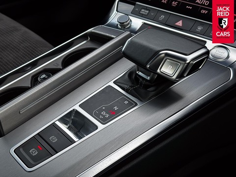 2.0 TDI 40 S line Saloon 4dr Diesel S Tronic Euro 6 (s/s) (204 ps)