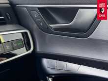 Audi A6 Saloon TDI S line 2.0 TDI 40 S line Saloon 4dr Diesel S Tronic Euro 6 (s/s) (204 ps) 