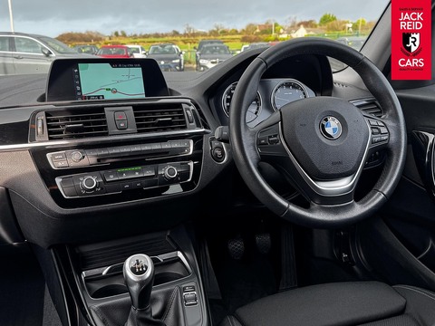 1.5 118i Sport Hatchback 5dr Petrol Manual Euro 6 (s/s) (136 ps)