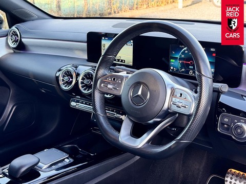 1.3 A250e 15.6kWh AMG Line Edition Saloon 4dr Petrol Plug-in Hybrid 8G-DCT Euro 6 (s/s) (218 ps)