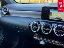 Mercedes-Benz A Class A250e AMG Line Edition 1.3 A250e 15.6kWh AMG Line Edition Saloon 4dr Petrol Plug-in Hybrid 8G-DCT Euro 6 (s/s) (218 ps) 