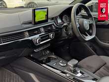 Audi A4 TFSI Black Edition 2.0 TFSI 35 Black Edition Saloon 4dr Petrol S Tronic Euro 6 (s/s) (150 ps) 