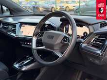 Audi Q4 e-tron S line 40 S line SUV 5dr Electric Auto 82kWh (204 ps) 
